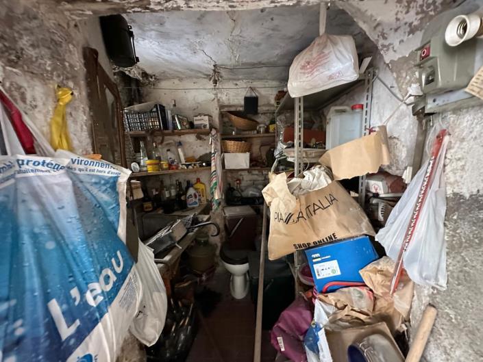 Image No.23-2 Bed Apartment for sale