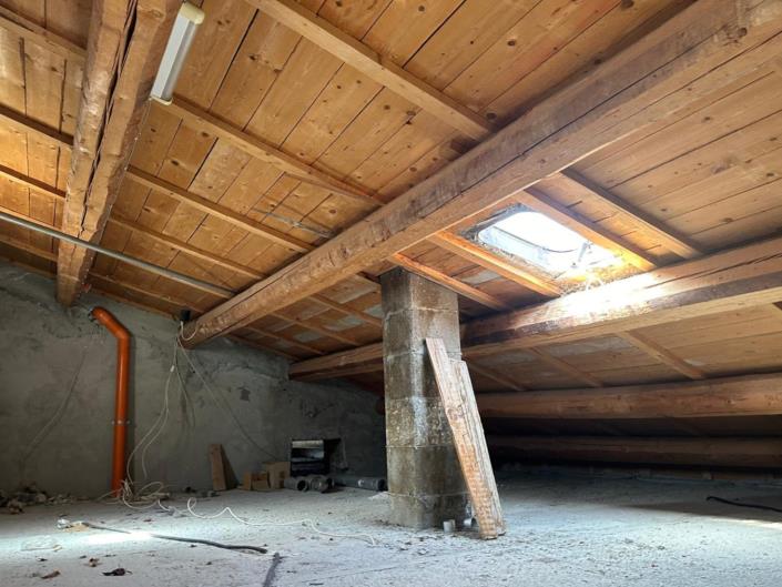 Image No.25-2 Bed Apartment for sale