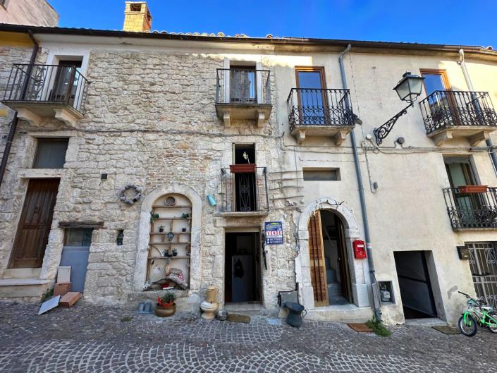 Image No.3-Appartement de 3 chambres à vendre à Abbateggio