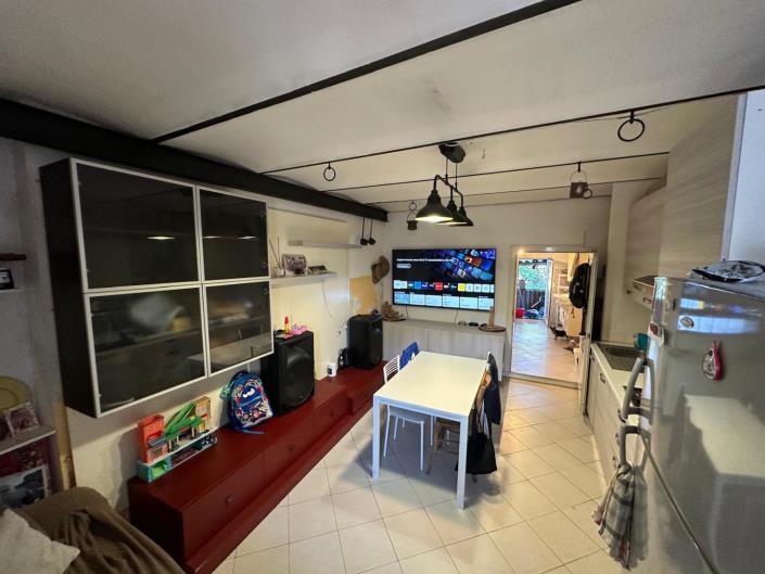 Image No.10-Appartement de 3 chambres à vendre à Abbateggio