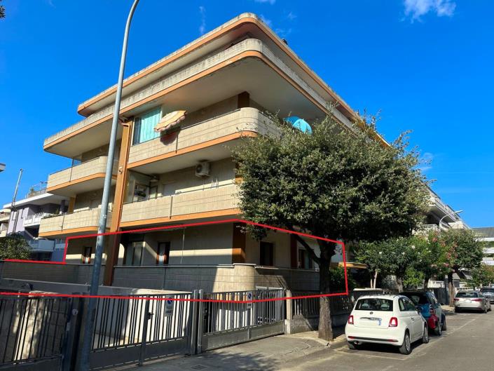 Image No.4-Appartement de 3 chambres à vendre à Martinsicuro