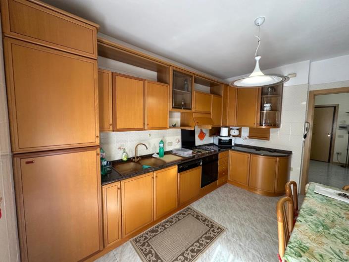 Image No.14-Appartement de 3 chambres à vendre à Martinsicuro