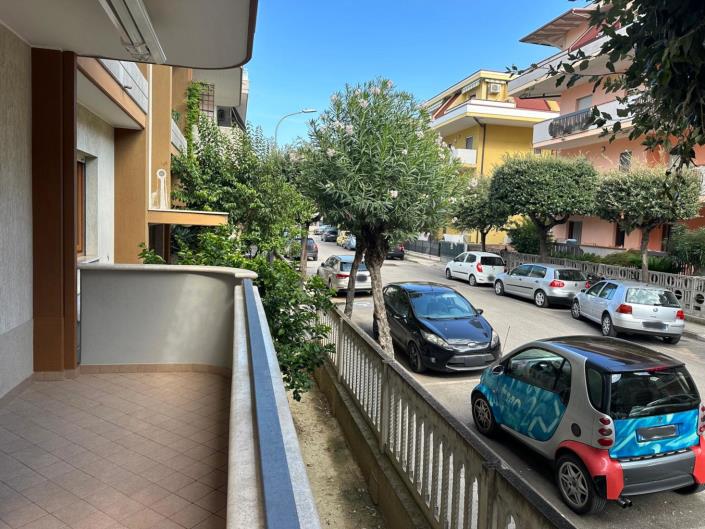 Image No.31-Appartement de 3 chambres à vendre à Martinsicuro