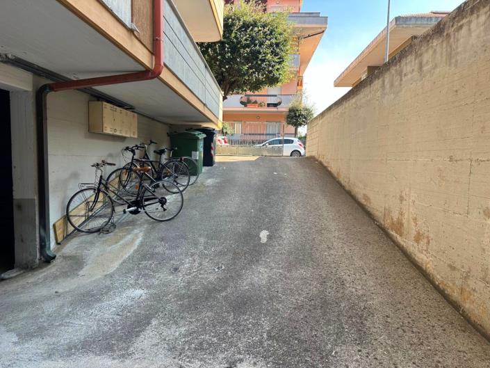 Image No.32-Appartement de 3 chambres à vendre à Martinsicuro