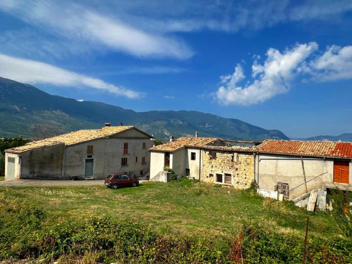 Image No.4-1 Bed Property for sale