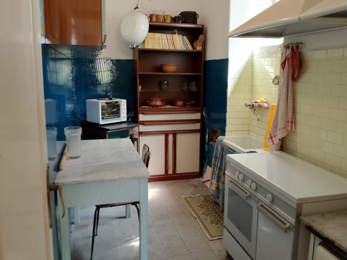 Image No.9-5 Bed Property for sale