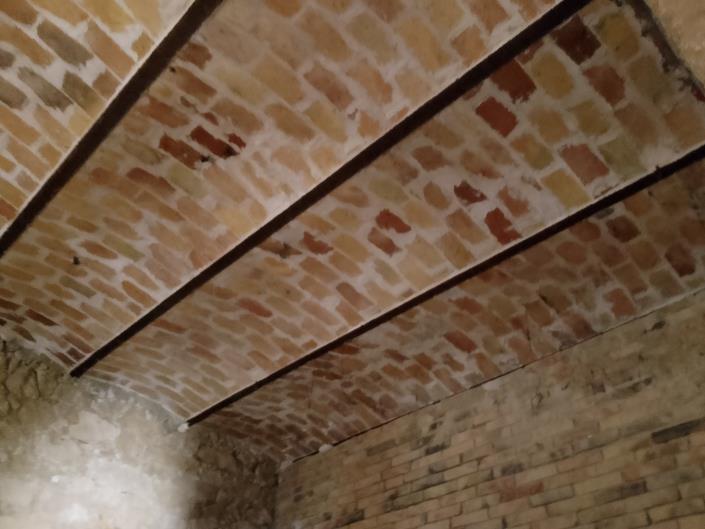 Image No.21-5 Bed Property for sale