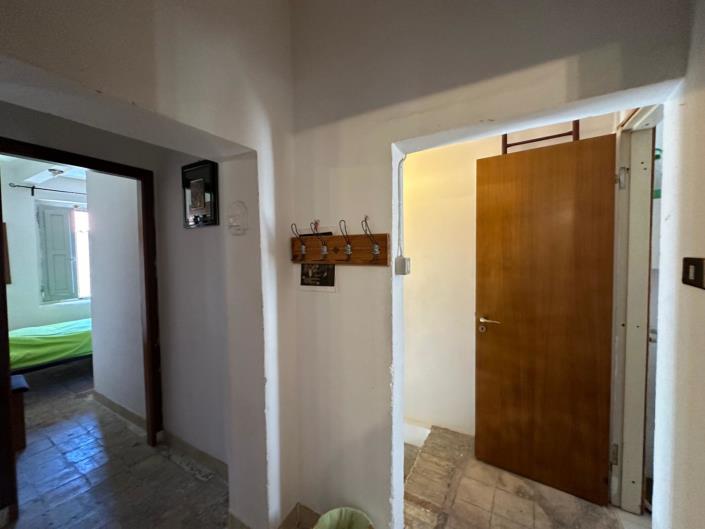 Image No.18-3 Bed Townhouse for sale