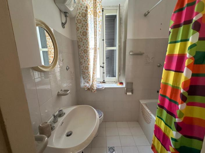 Image No.19-3 Bed Townhouse for sale