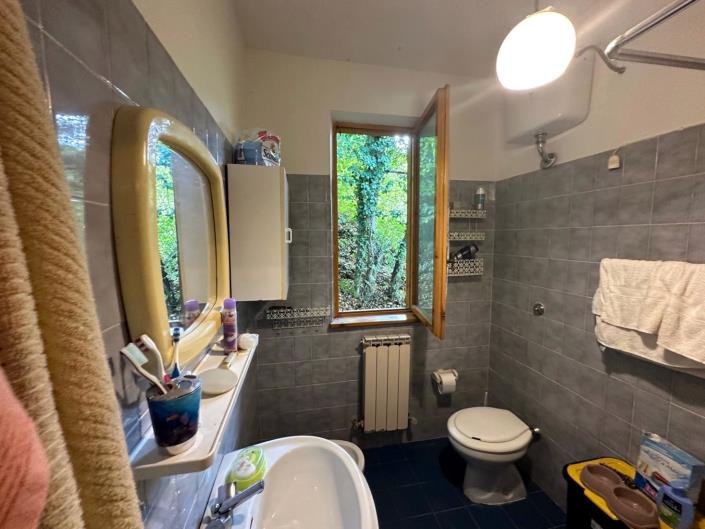 Image No.17-2 Bed Apartment for sale