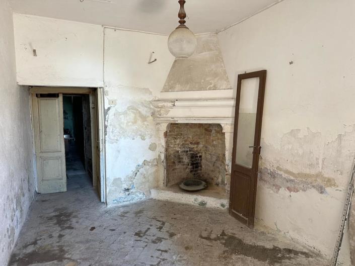 Image No.11-4 Bed Townhouse for sale