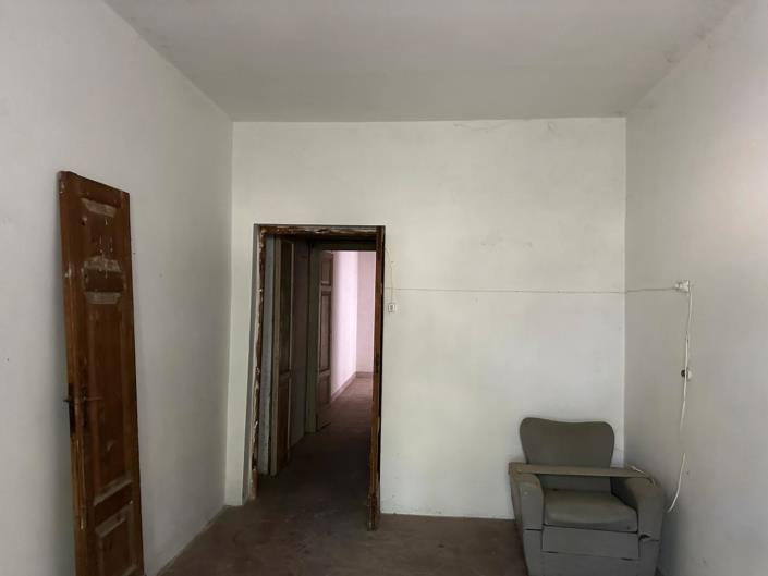 Image No.17-4 Bed Townhouse for sale