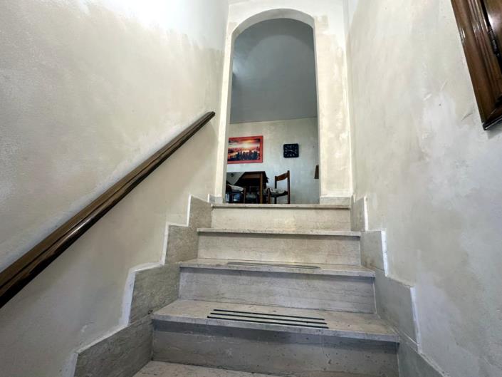 Image No.7-2 Bed Townhouse for sale