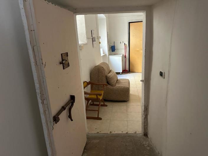 Image No.10-1 Bed Apartment for sale