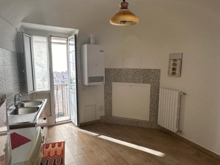 Image No.10-1 Bed Apartment for sale