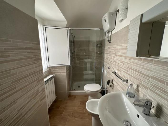 Image No.16-1 Bed Apartment for sale