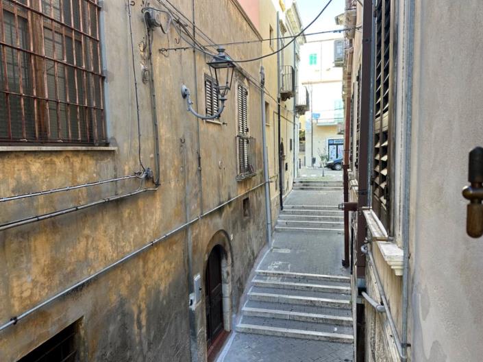 Image No.11-1 Bed Apartment for sale