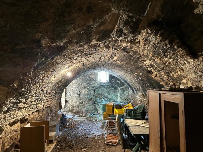 Image No.39-4 Bed Property for sale