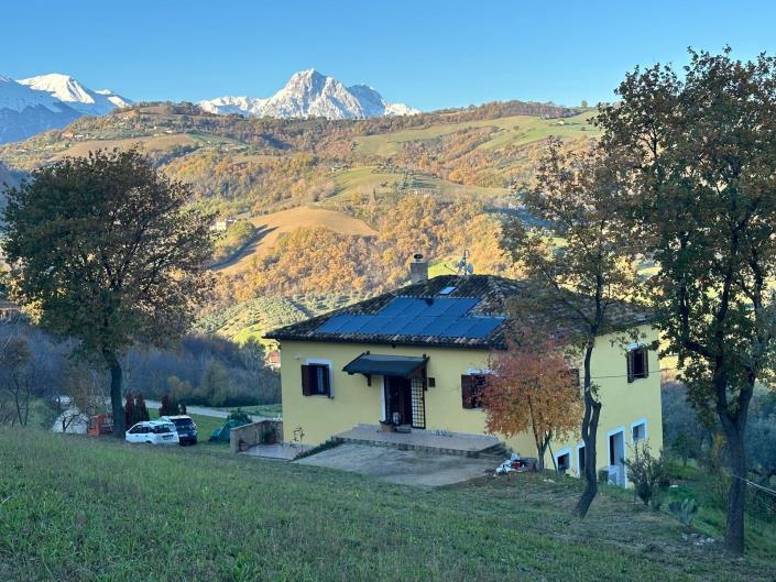 Image No.1-Villa / Détaché de 2 chambres à vendre à Castiglione Messer Raimondo
