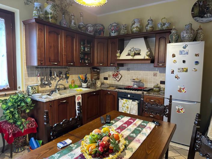 Image No.22-2 Bed Villa / Detached for sale