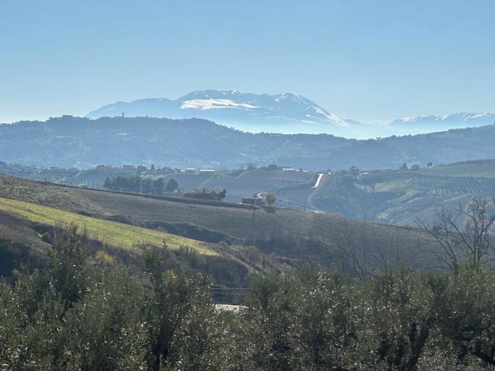 Image No.9-2 Bed Villa / Detached for sale