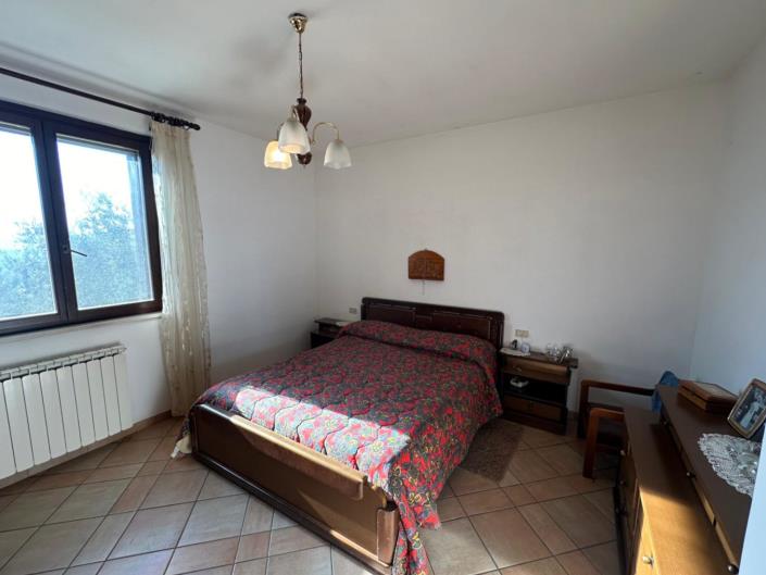 Image No.27-2 Bed Villa / Detached for sale