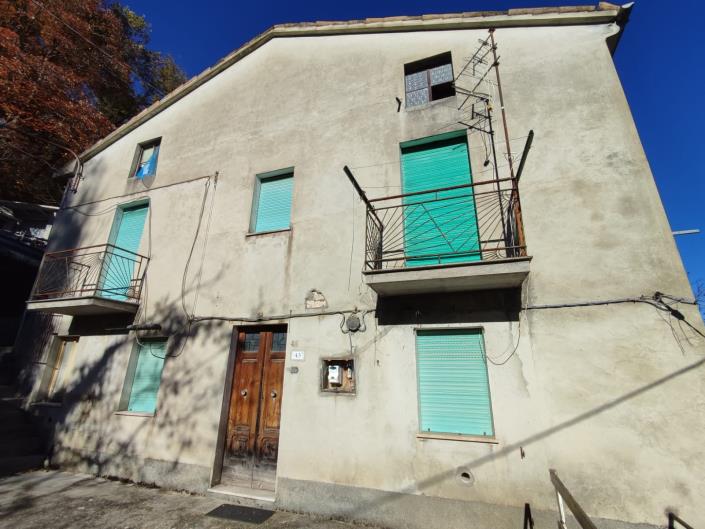 Image No.4-3 Bed Townhouse for sale