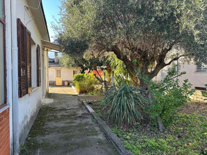 Image No.4-Villa / Détaché de 3 chambres à vendre à Torre de'Passeri