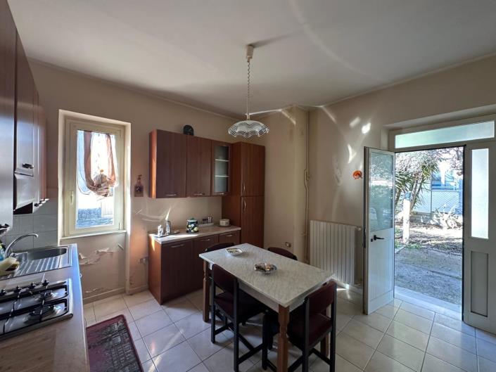 Image No.18-Villa / Détaché de 3 chambres à vendre à Torre de'Passeri