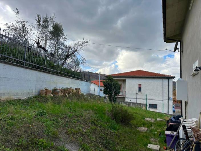 Image No.10-2 Bed Villa / Detached for sale