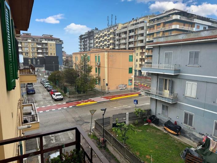 Image No.19-2 Bed Apartment for sale