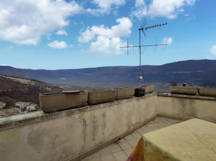 Image No.4-4 Bed Apartment for sale