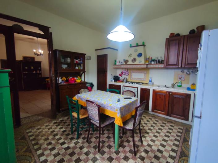 Image No.14-4 Bed Apartment for sale