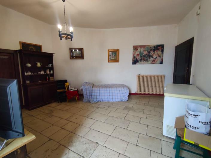 Image No.19-4 Bed Apartment for sale