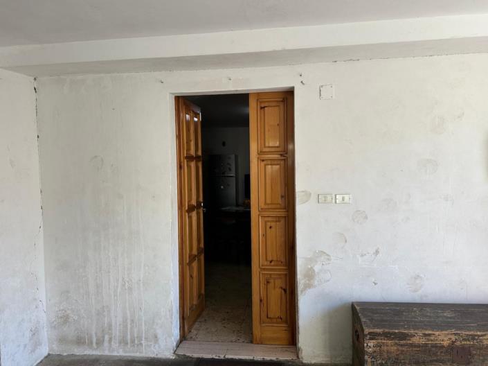 Image No.9-3 Bed House for sale