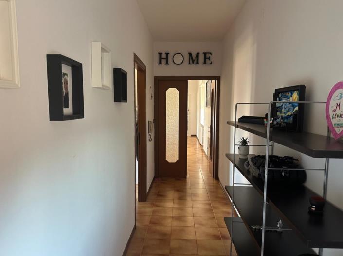 Image No.15-3 Bed Apartment for sale