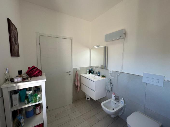 Image No.26-3 Bed Apartment for sale