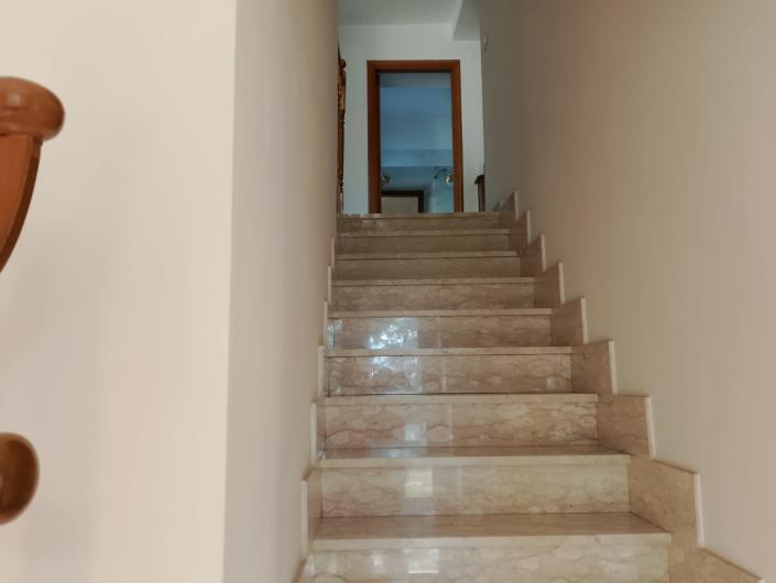 Image No.12-3 Bed Villa / Detached for sale