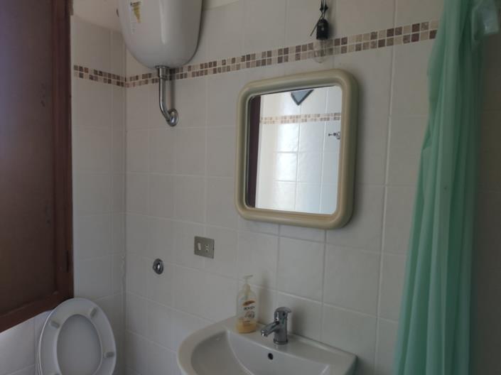 Image No.32-3 Bed House for sale