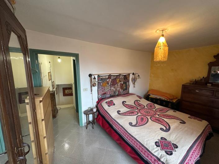 Image No.18-2 Bed Apartment for sale