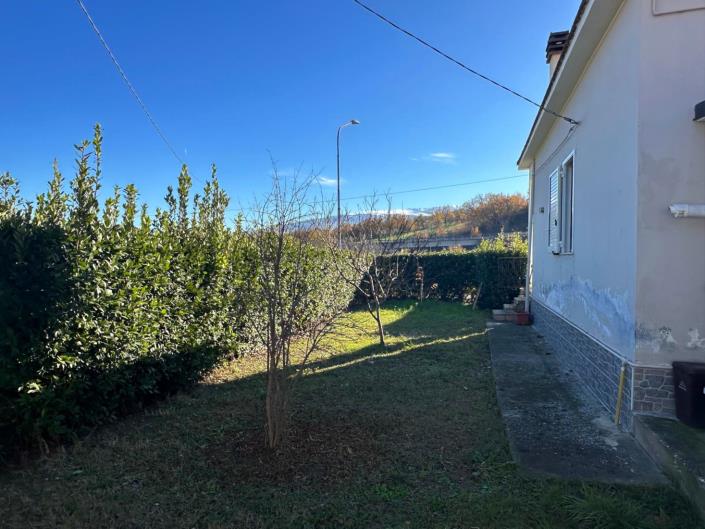 Image No.3-2 Bed Villa / Detached for sale