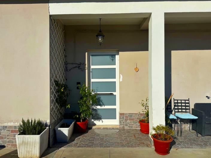 Image No.5-2 Bed Villa / Detached for sale