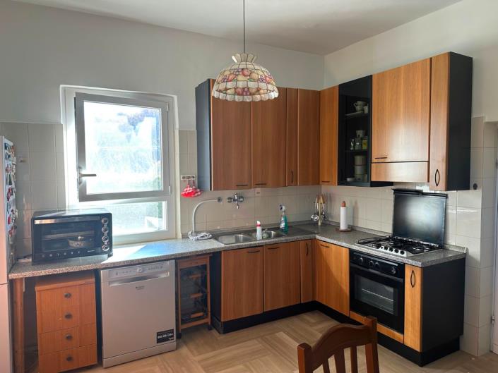 Image No.11-2 Bed Villa / Detached for sale