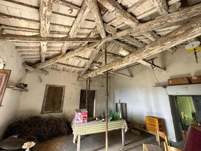 Image No.24-4 Bed Property for sale