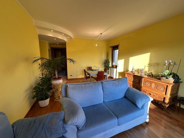 Image No.10-3 Bed Apartment for sale