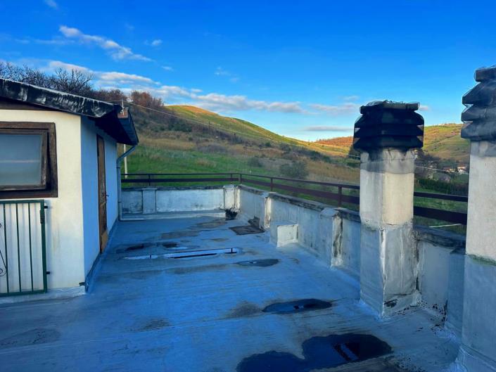 Image No.37-3 Bed Apartment for sale