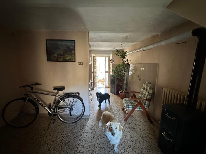 Image No.4-2 Bed Property for sale