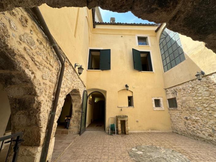 Image No.2-3 Bed Apartment for sale