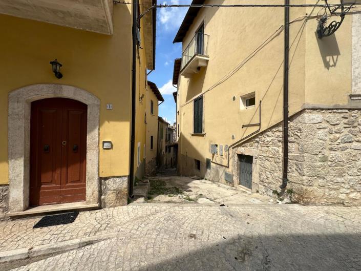 Image No.4-3 Bed Apartment for sale