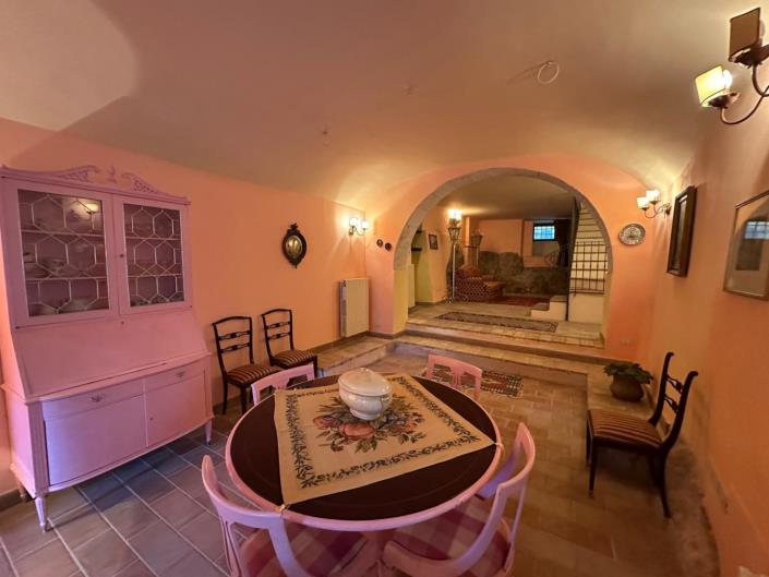 Image No.13-3 Bed Apartment for sale